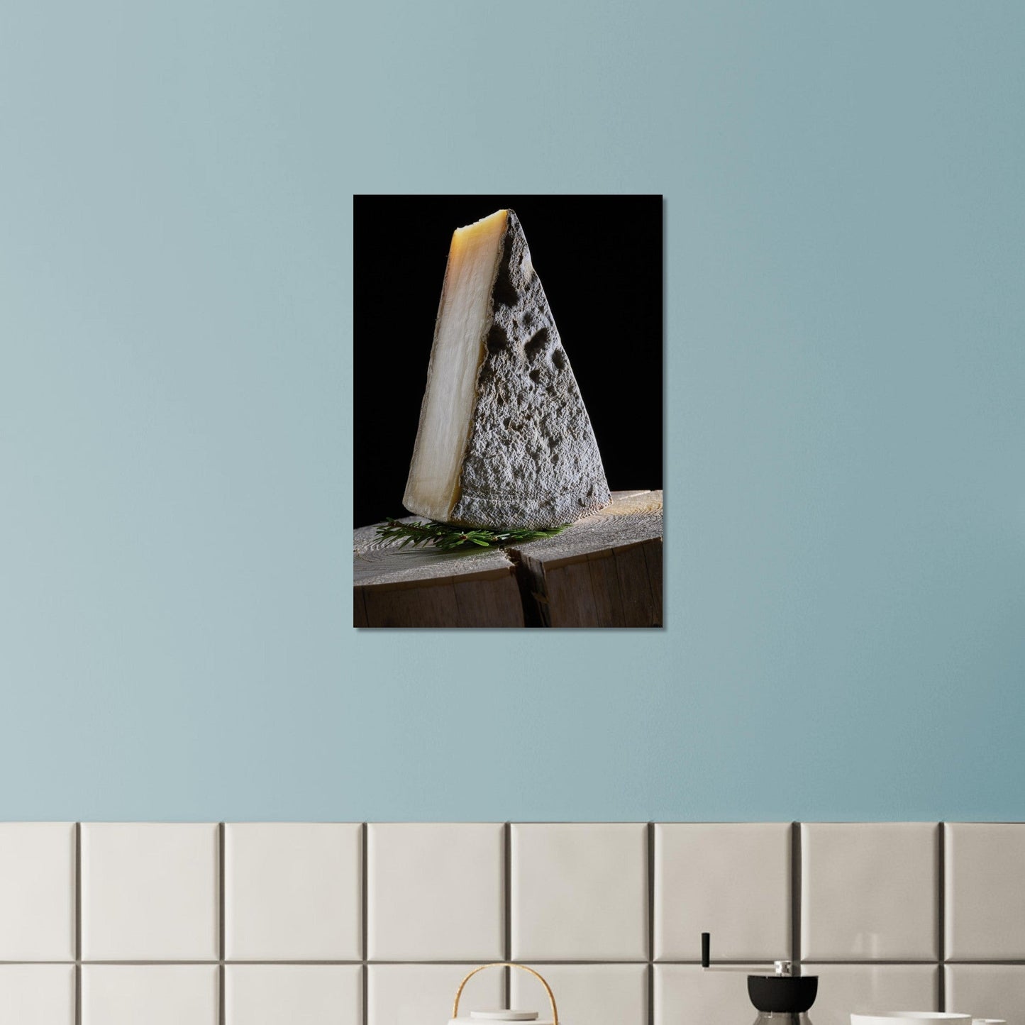 Poster Artistique de la Tomme du Jura - Saveurs Authentiques - 5c216a53 - 756e - 4d67 - a3d0 - 2d21aade0766 - LAM du Jura