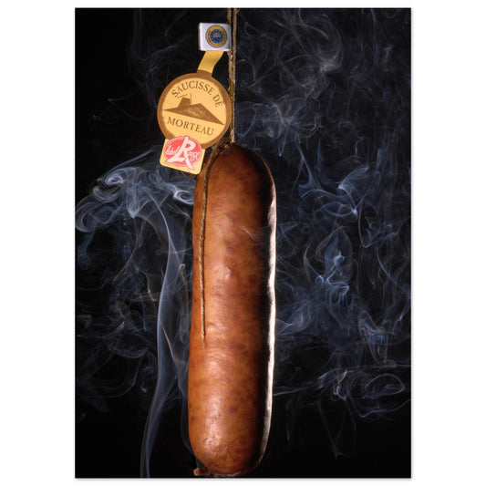 Poster Artistique Saucisse de Morteau - Tradition Fumée - 72f2af54 - 644a - 49cb - 96ed - 0a7dad87279d - LAM du Jura